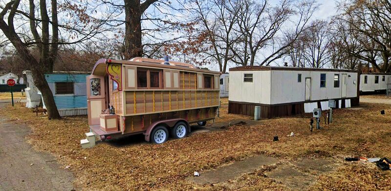 File:Nc-est-trailerpark.jpg